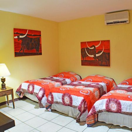 Hotel Plaza Cosiguina Chinandega Dış mekan fotoğraf