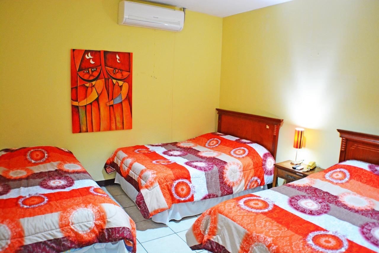 Hotel Plaza Cosiguina Chinandega Dış mekan fotoğraf